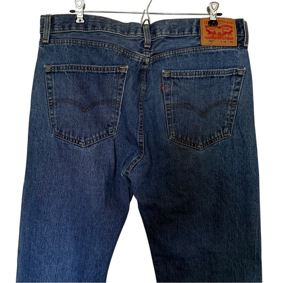 Levi’s 505 Regular Mid Rise Regular Fit Straight Leg Jean - Picture 6 of 9